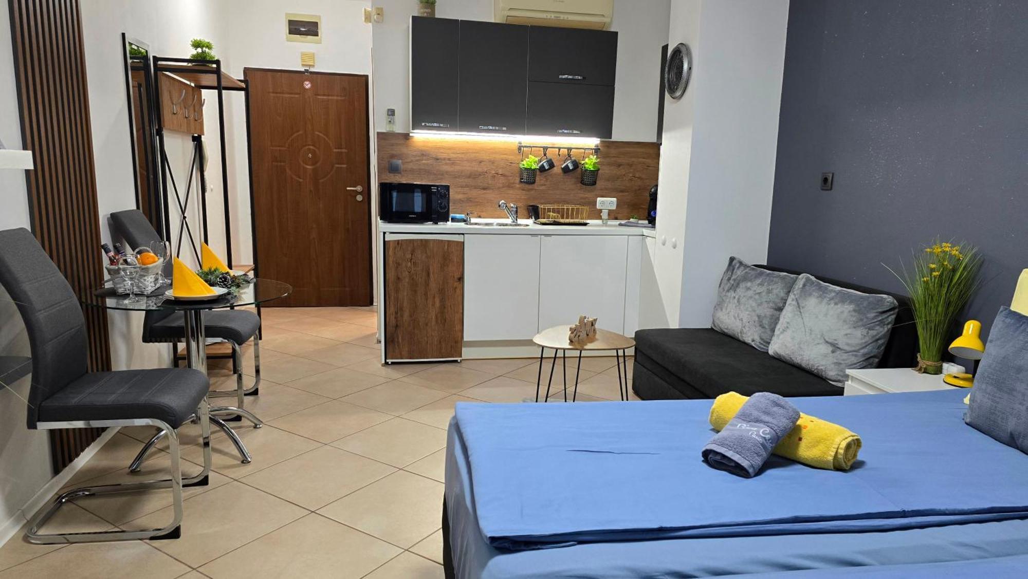 Black Sea Narcissus - Quiet Studio With Amazing Sea View Varna Exteriör bild